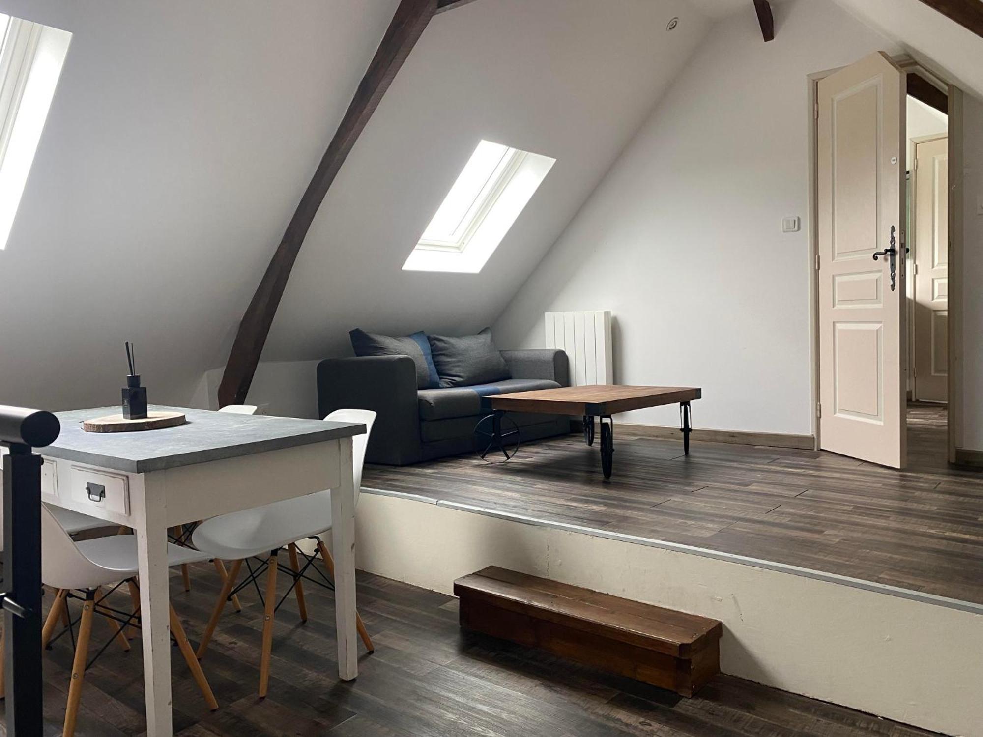 Gites Casale Di Vito Longvilliers  ภายนอก รูปภาพ